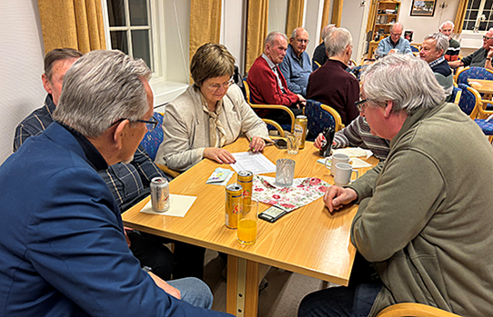 Medlemsmøte 24. mars : Hyggekveld med quiz, pølser og god drikke